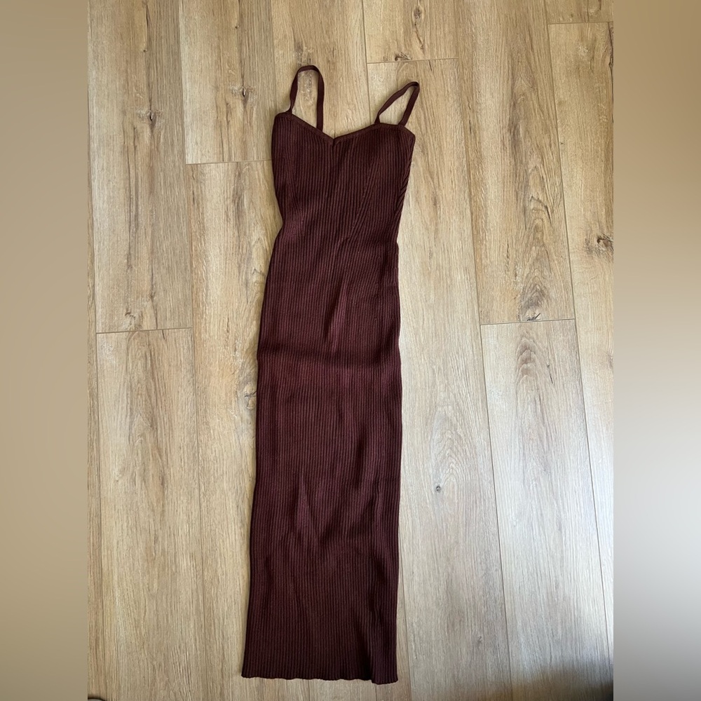 Forever 21 Ribbed Spaghetti Strap Maxi Dress in Burgundy